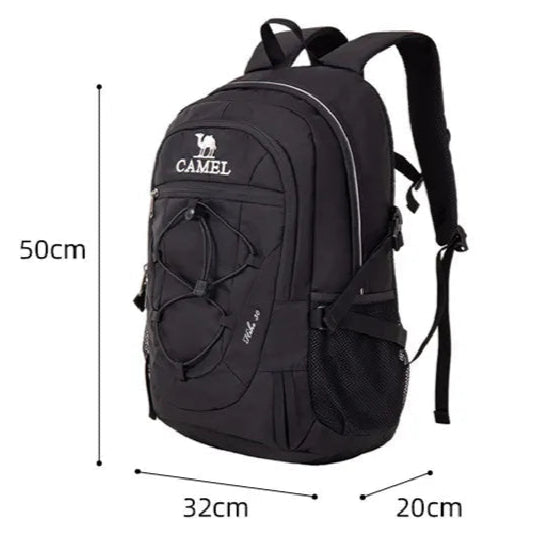 Mochila Outdoor Explorer 30L - Impermeável para Caminhadas e Trekking